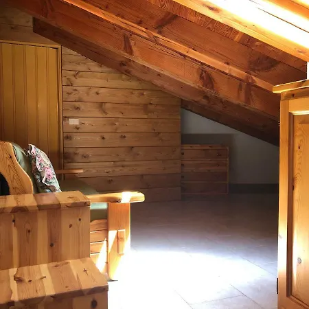 Luminosa Mansarda A Due Passi Da Courmayeur