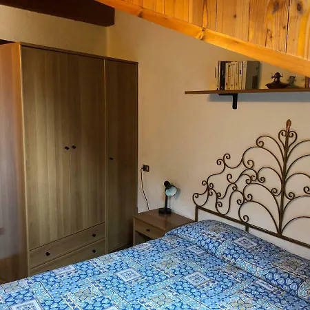 Apartment Luminosa Mansarda A Due Passi Da Courmayeur *
